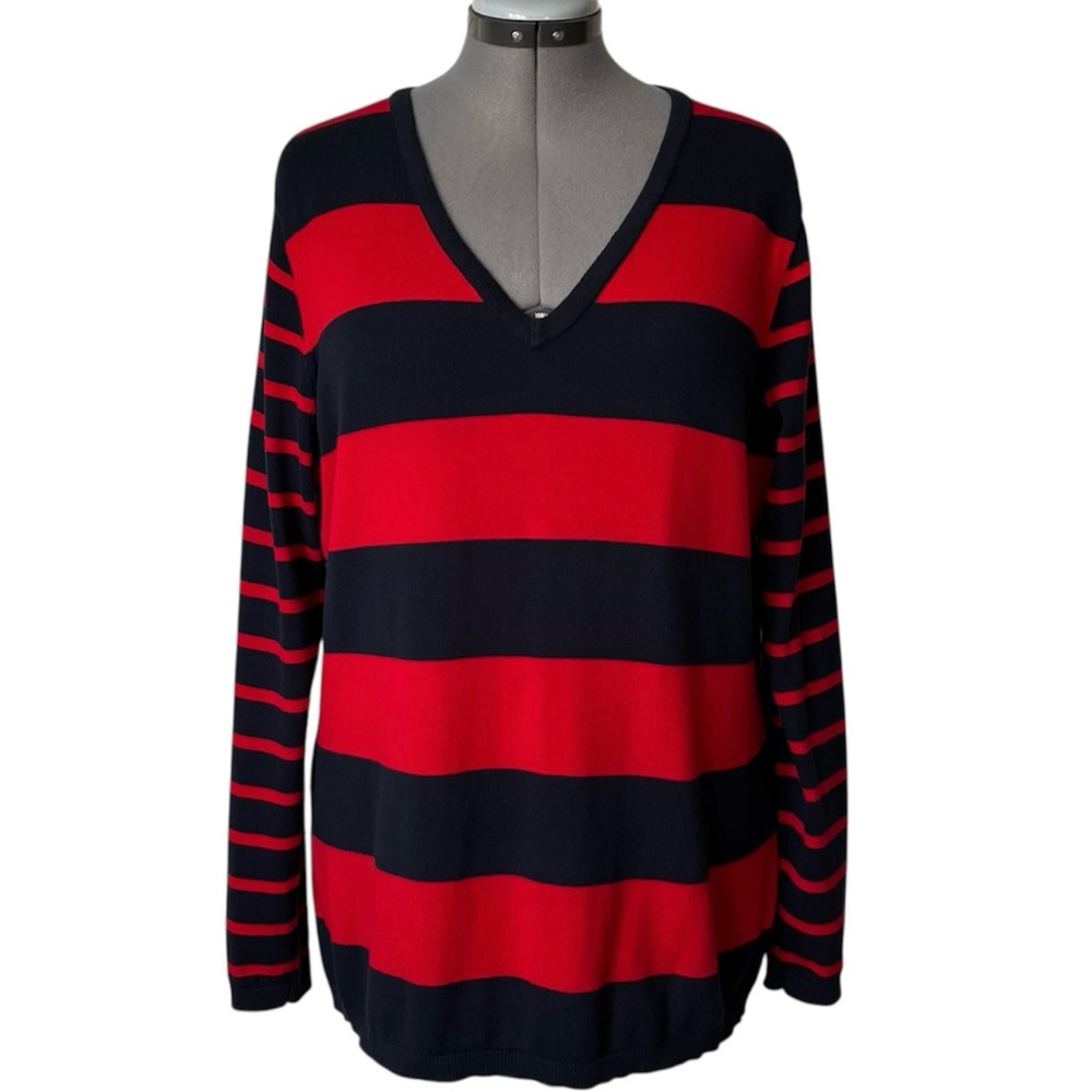 Tommy Hilfiger striped V-neck lightweight sweater XL